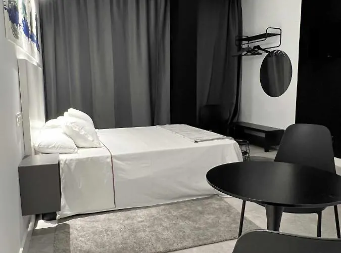 Dama Modern & Luxury *